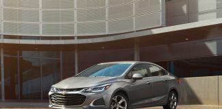 Chevrolet Cruze 2018 модельного года: цены, комплектации, фото и характеристики