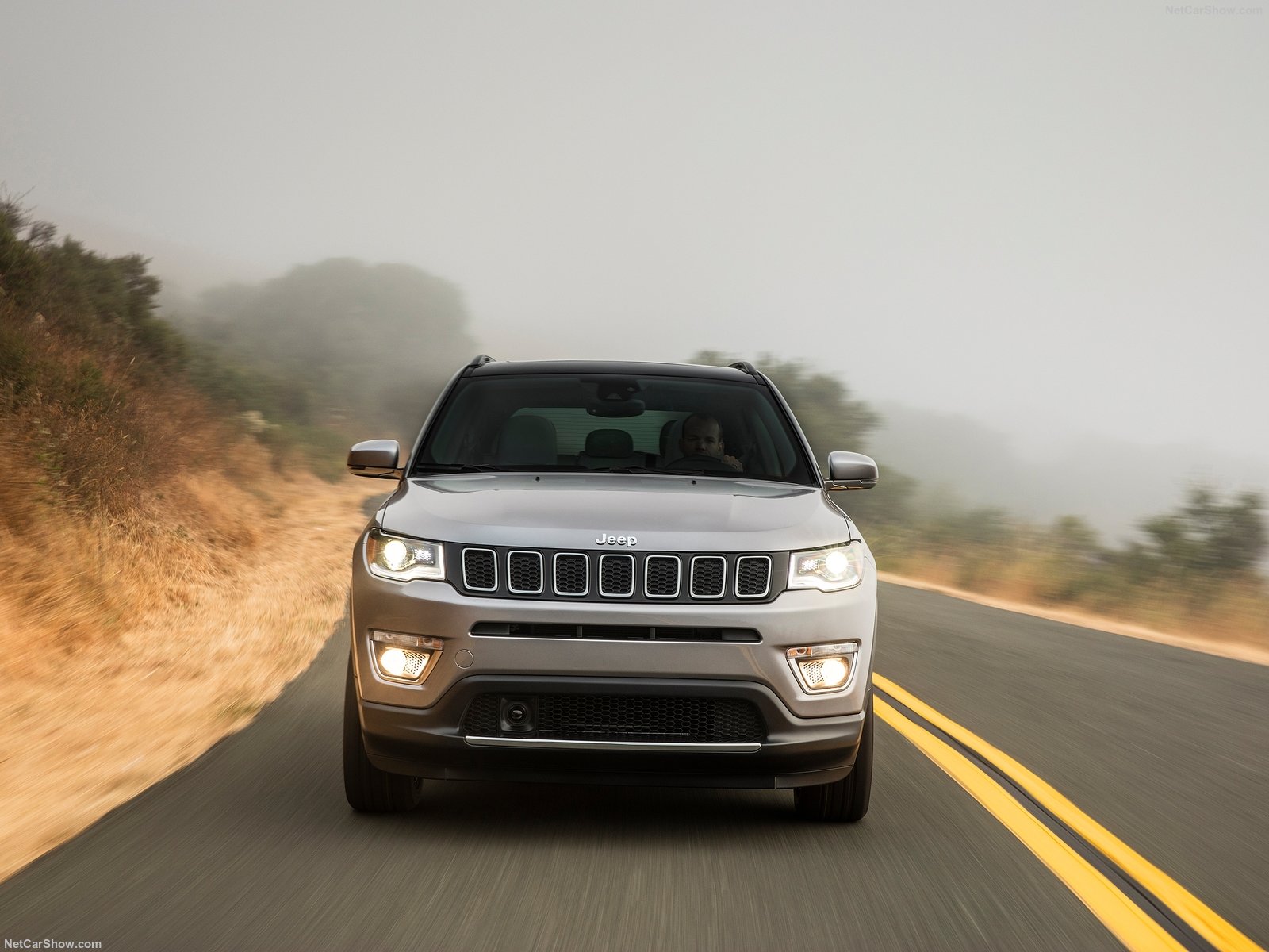 Фото jeep compass 2019