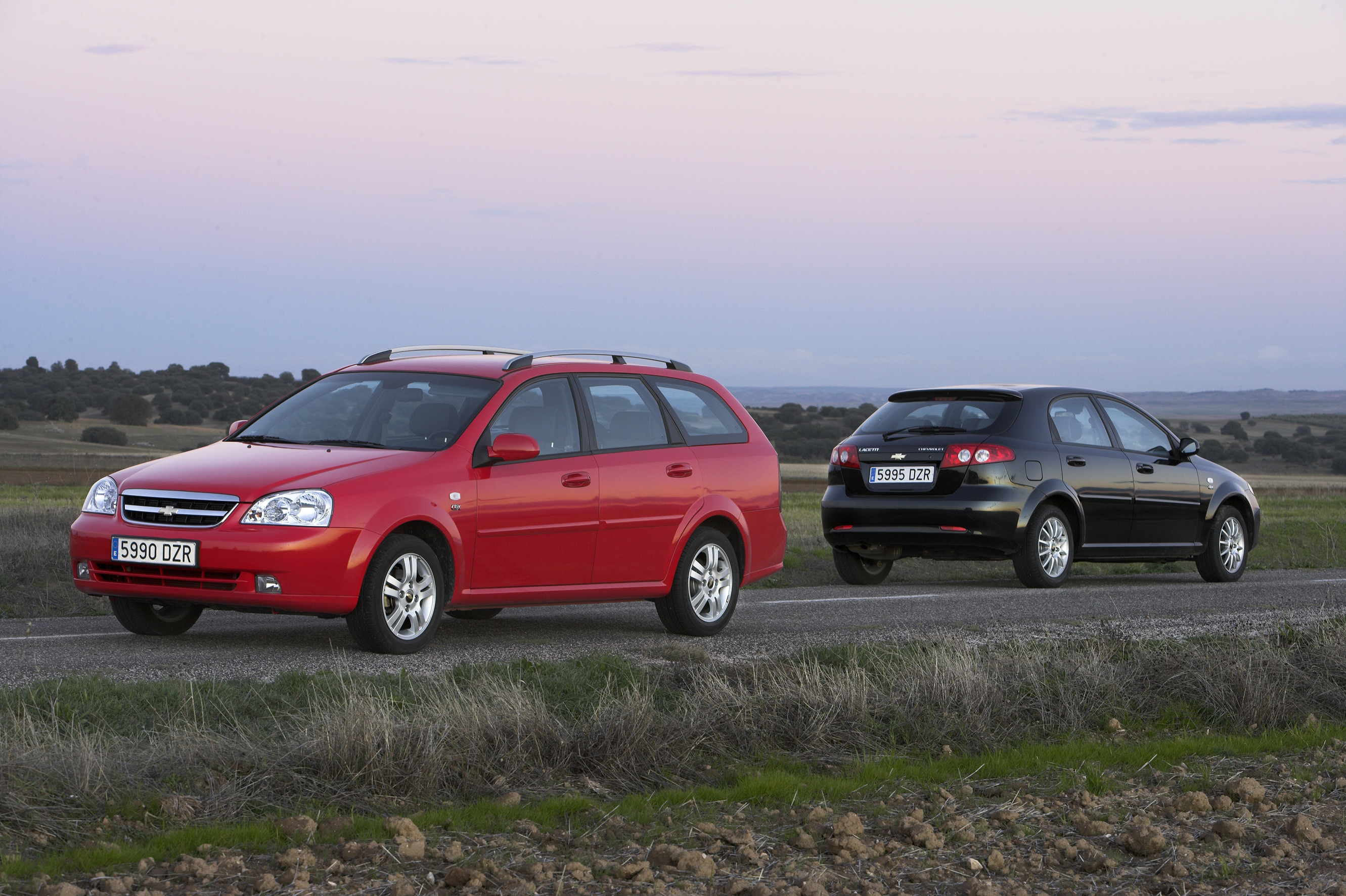 Лачетти седан универсал. Шевроле Лачетти универсал и хэтчбек. Chevrolet Lacetti универсал. Шевроле Лачетти универсал 1.6. Шевроле Лачетти универсал и седан.