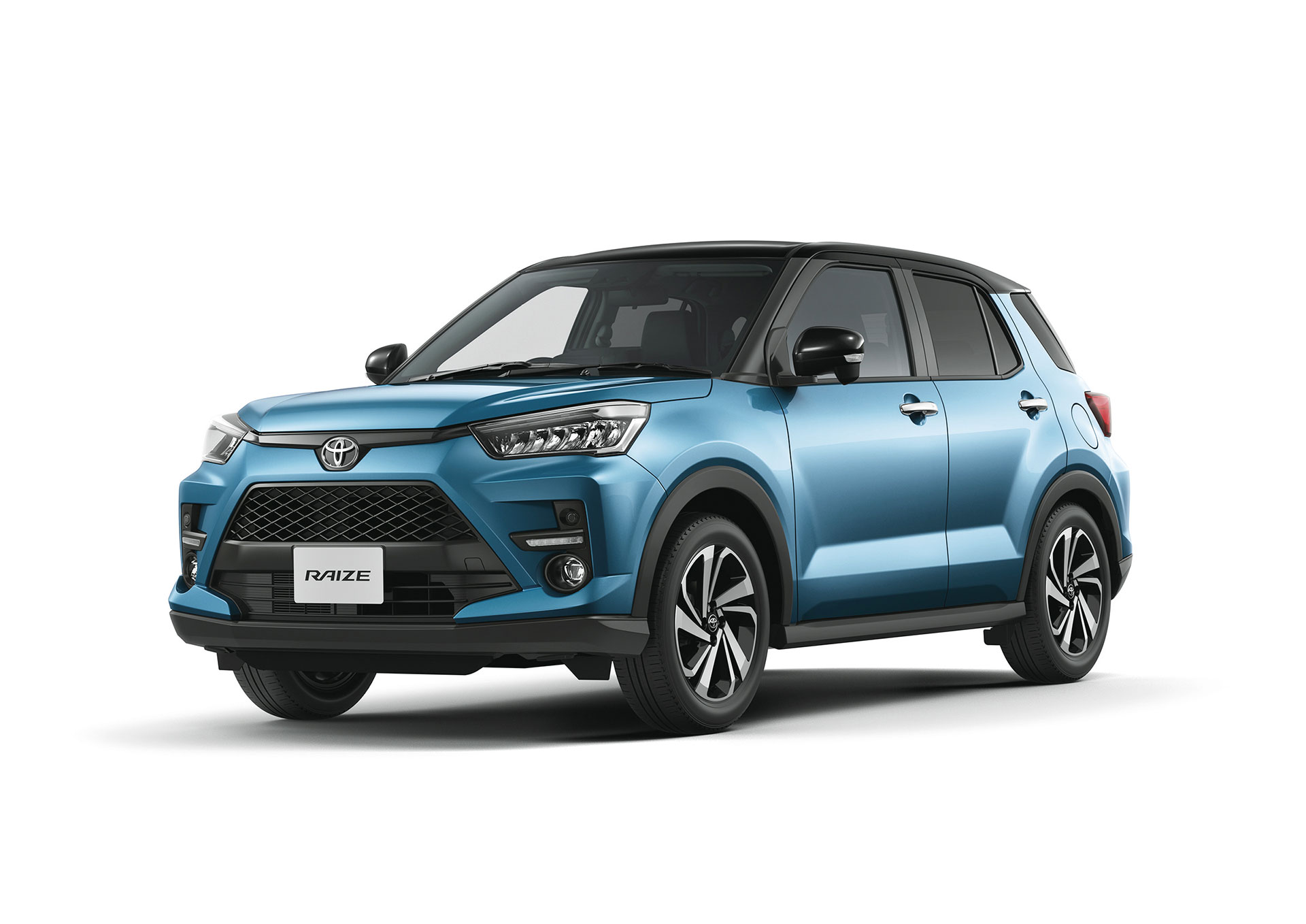 Toyota raize 2020. Новый Suzuki Vitara 2021. Судзуки Витара 2021. Toyota Urban Cruiser 2020.