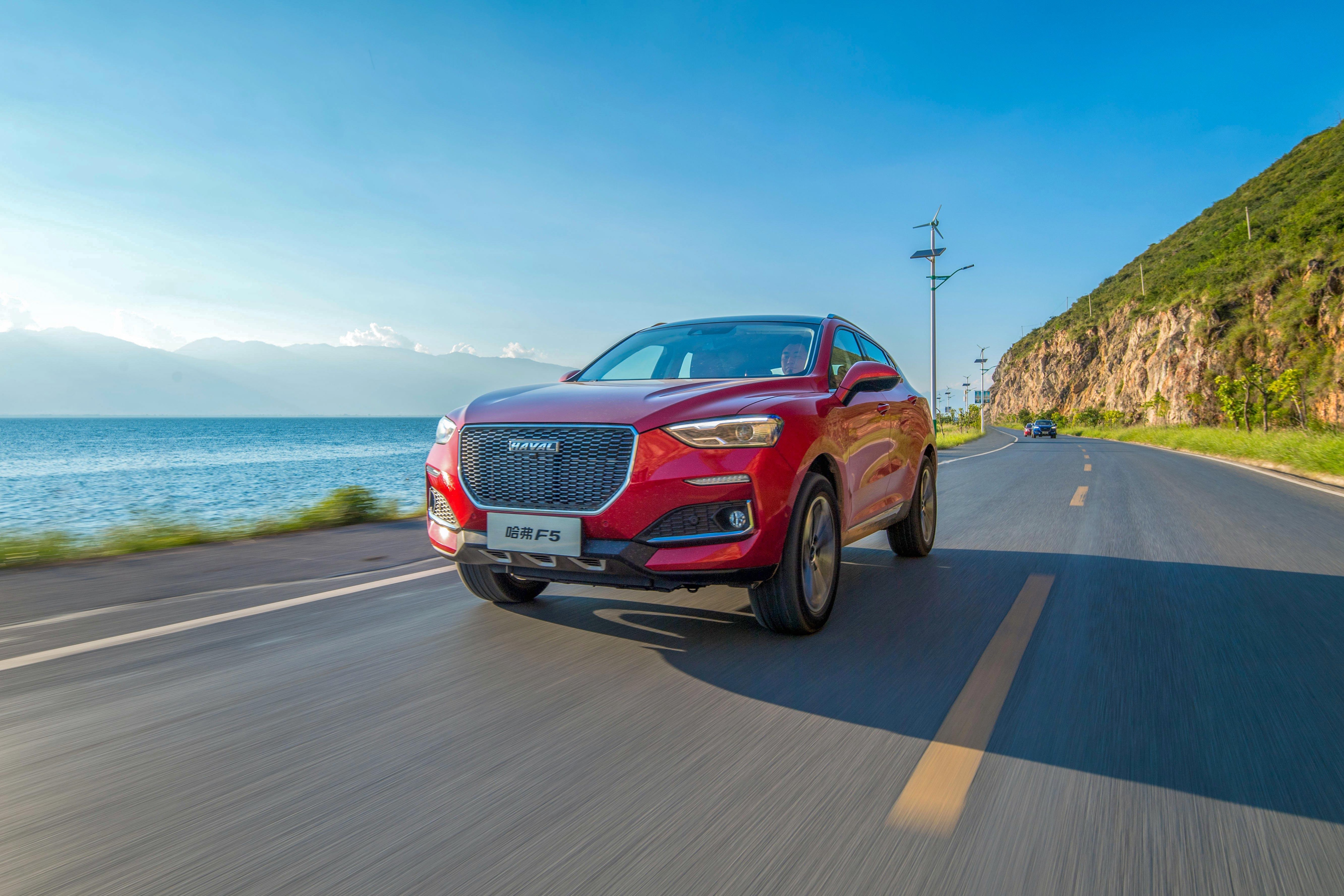 Хавал Ф5 или Рено Аркана: сравниваем, что лучше, отзывы, цены, фото