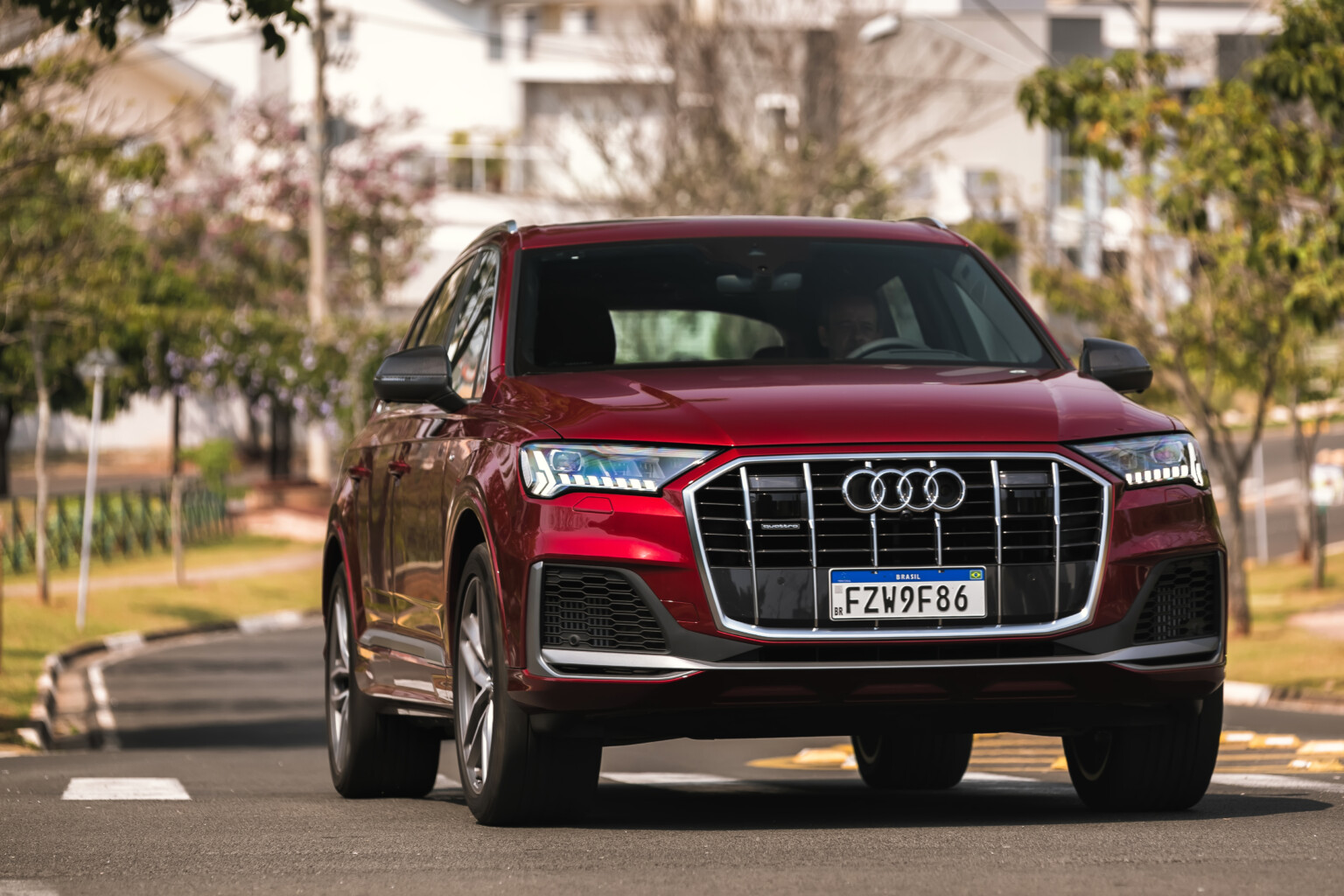 Ауди q7 2024