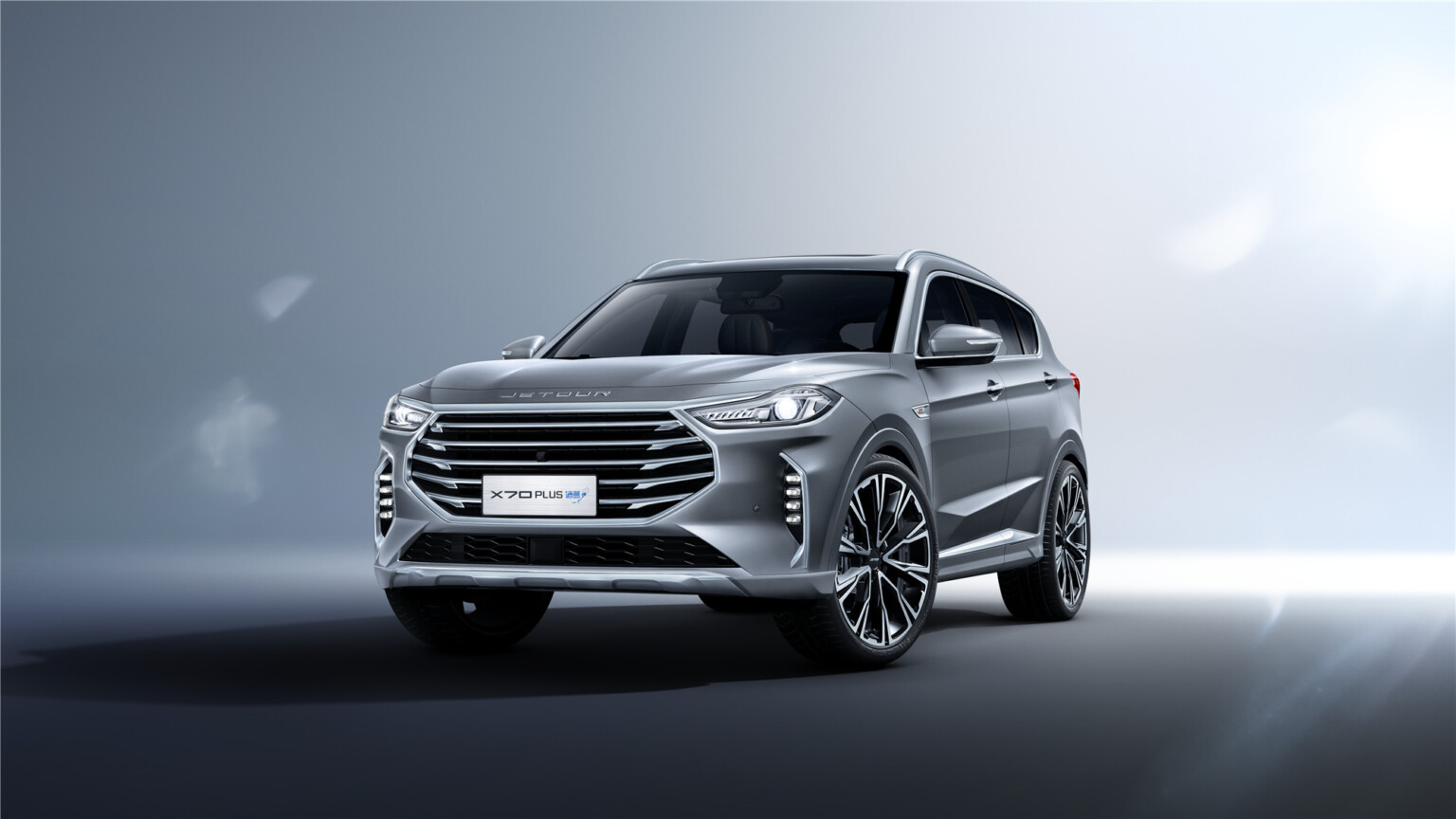 Автомобиль jetour x70