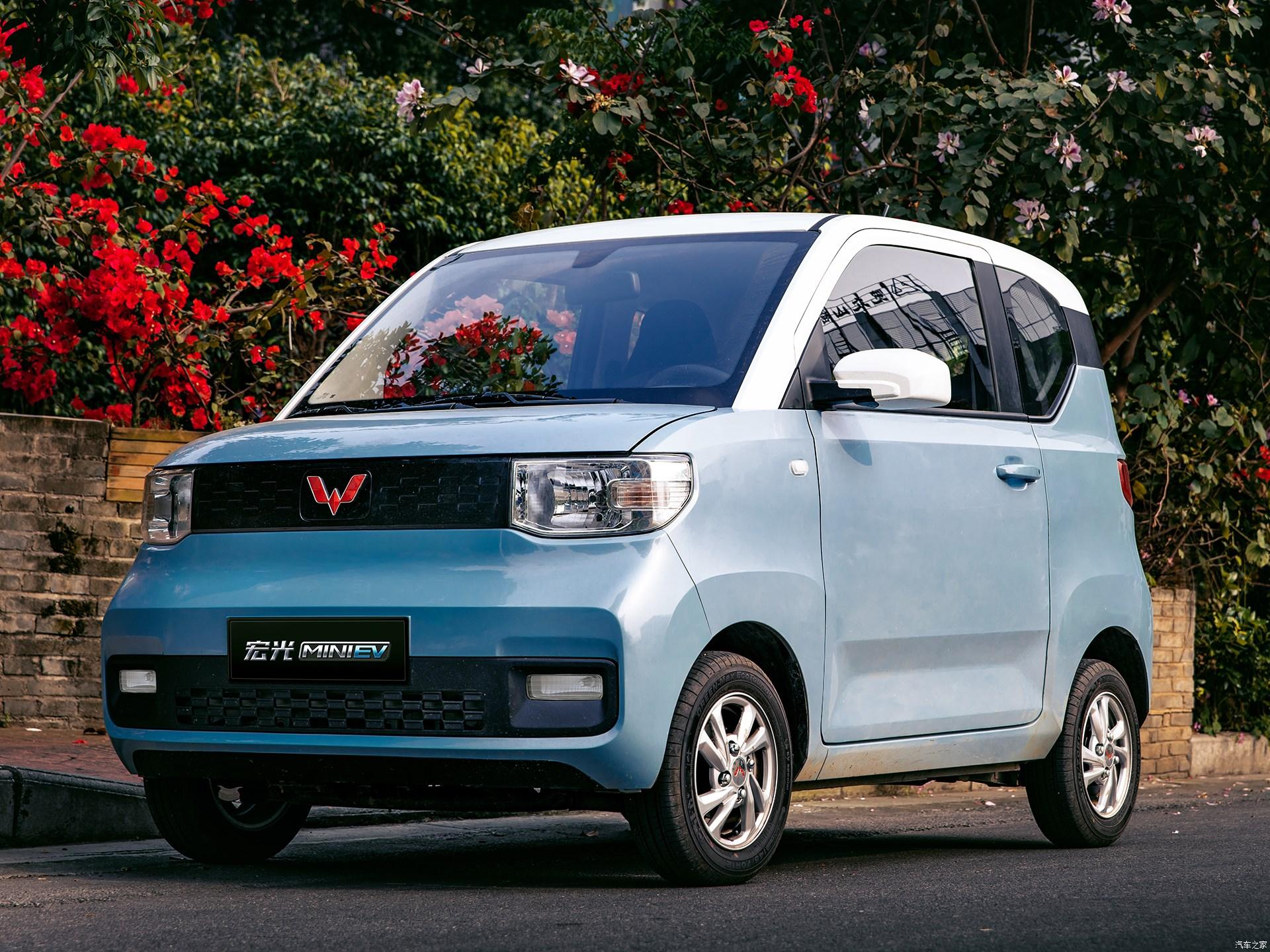 Недорогой китай. Wuling Hongguang Mini ev. Электромобиль Hongguang Mini ev. Китайский электромобиль Wuling Hongguang Mini ev. Китайский электромобиль Mini 2021.