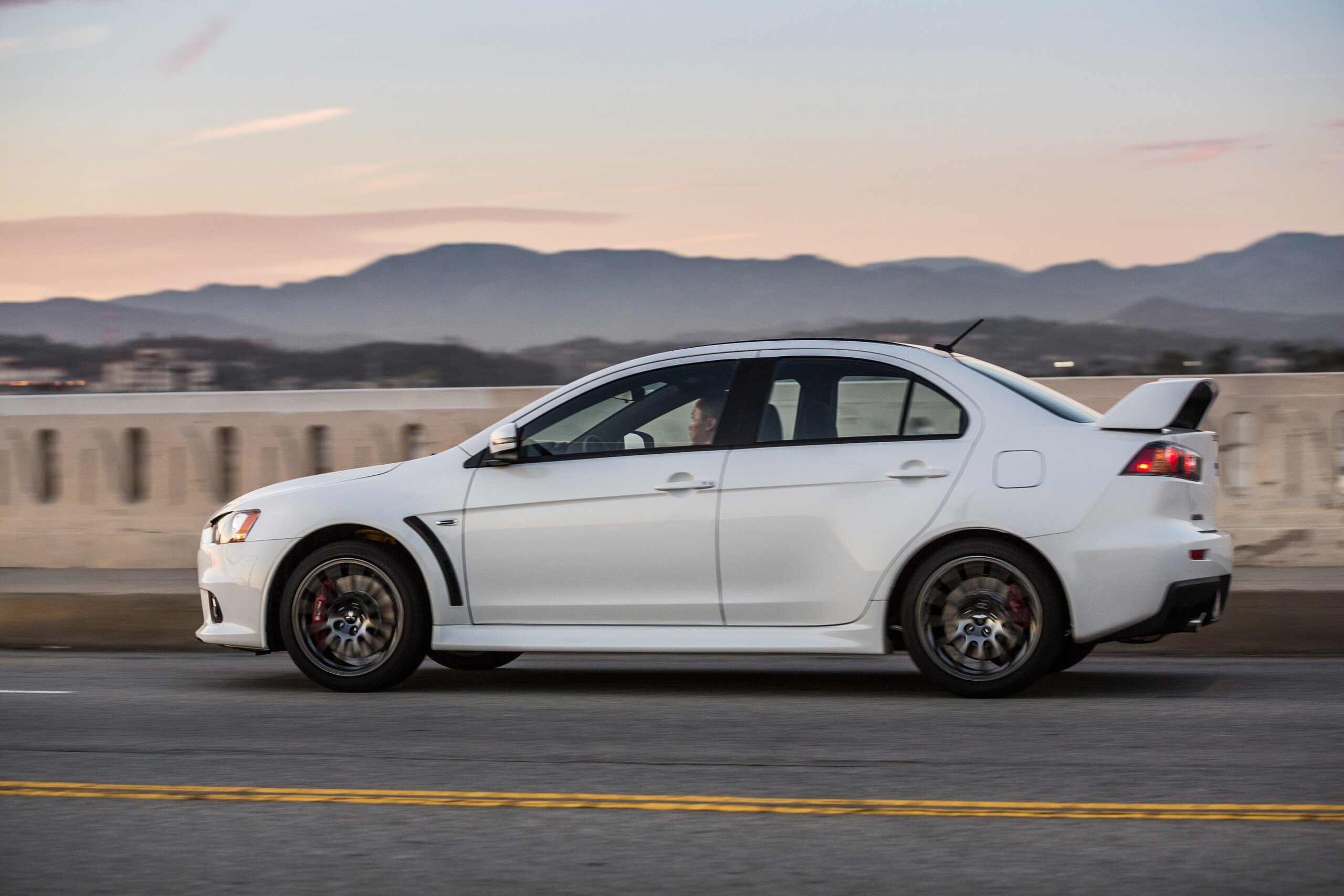 Mitsubishi Lancer Evolution 10 Final Edition