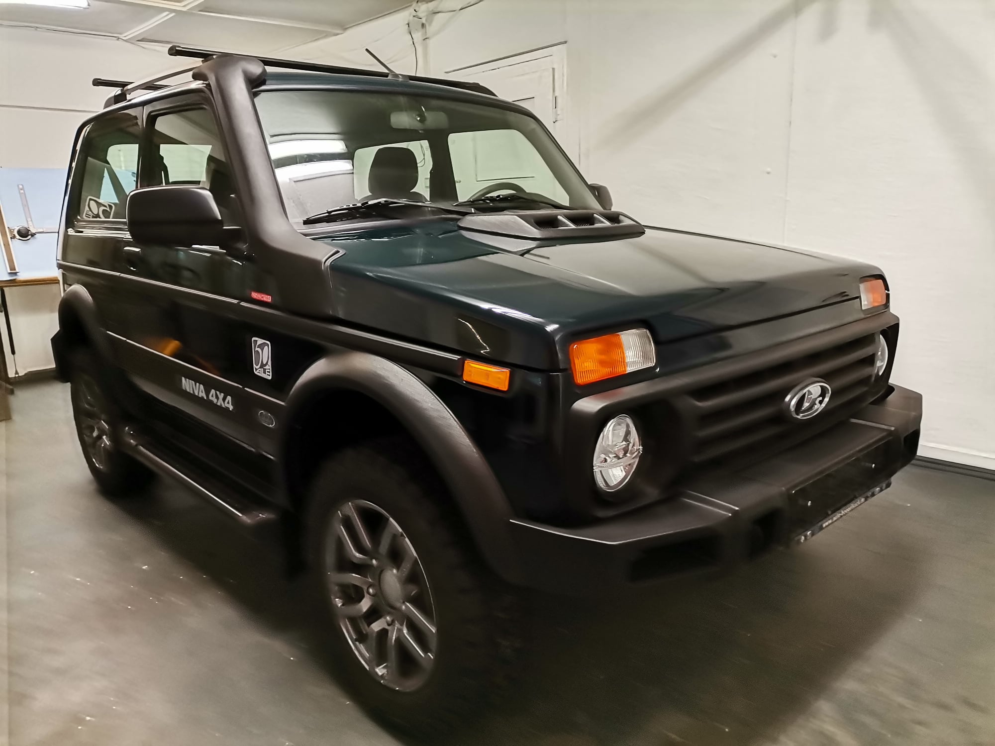 В Германии Lada Niva Legend 2021 продается за 1,7 млн рублей