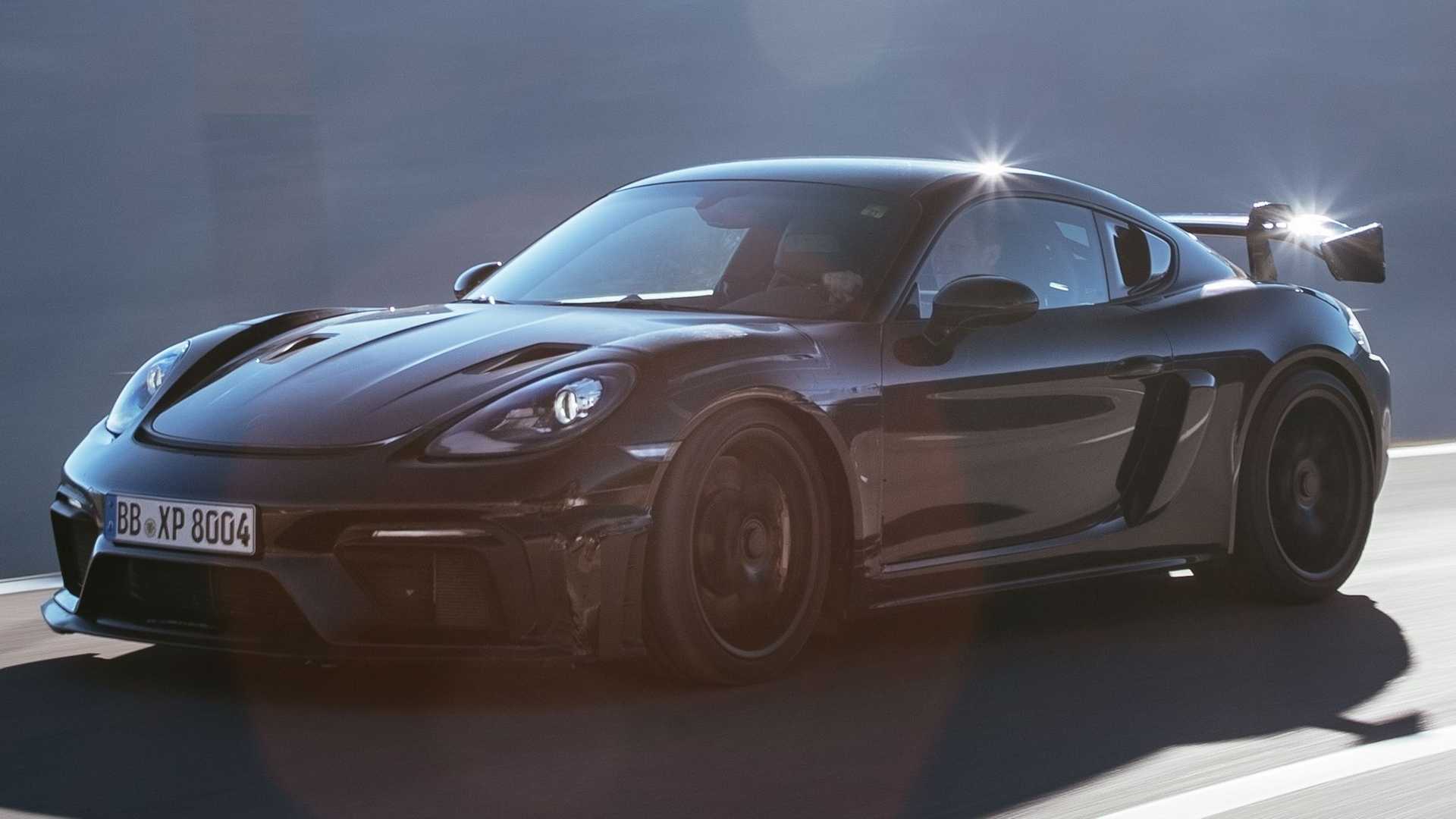 Porsche Cayman gt4 2021