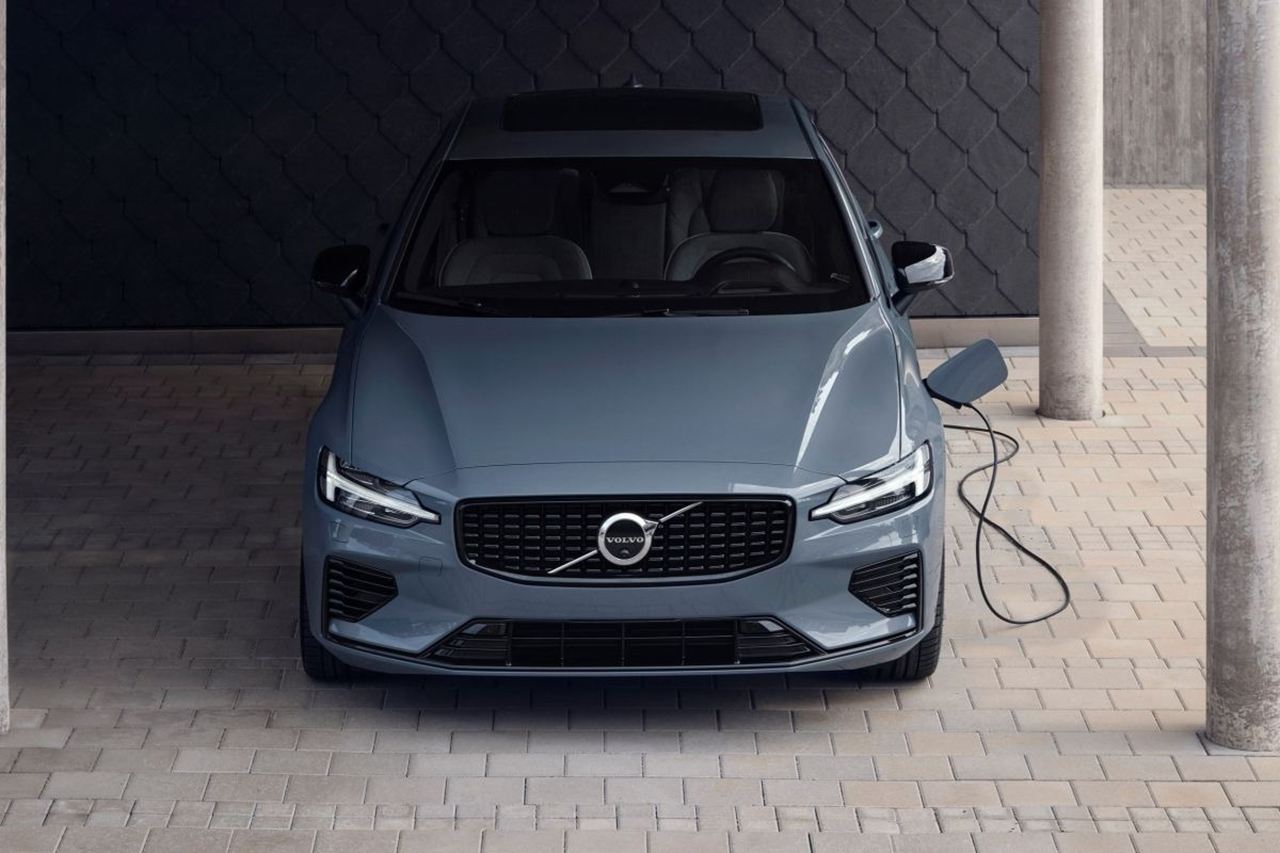 Компания Volvo разрабатывает электрический универсал