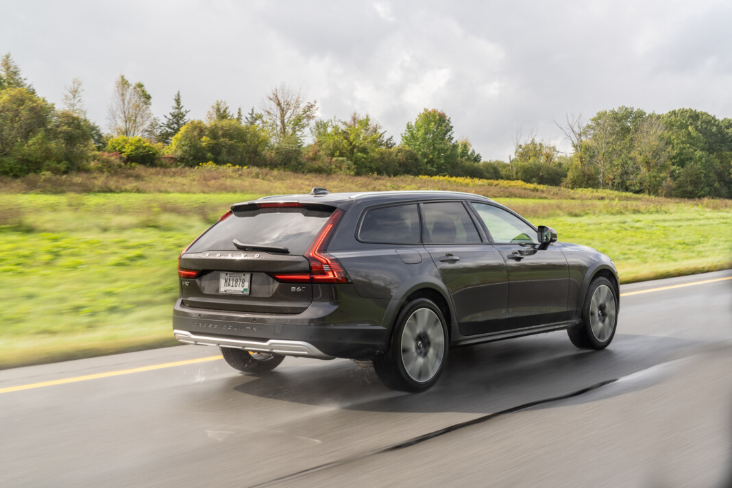 Volvo v90 Cross Country 2020