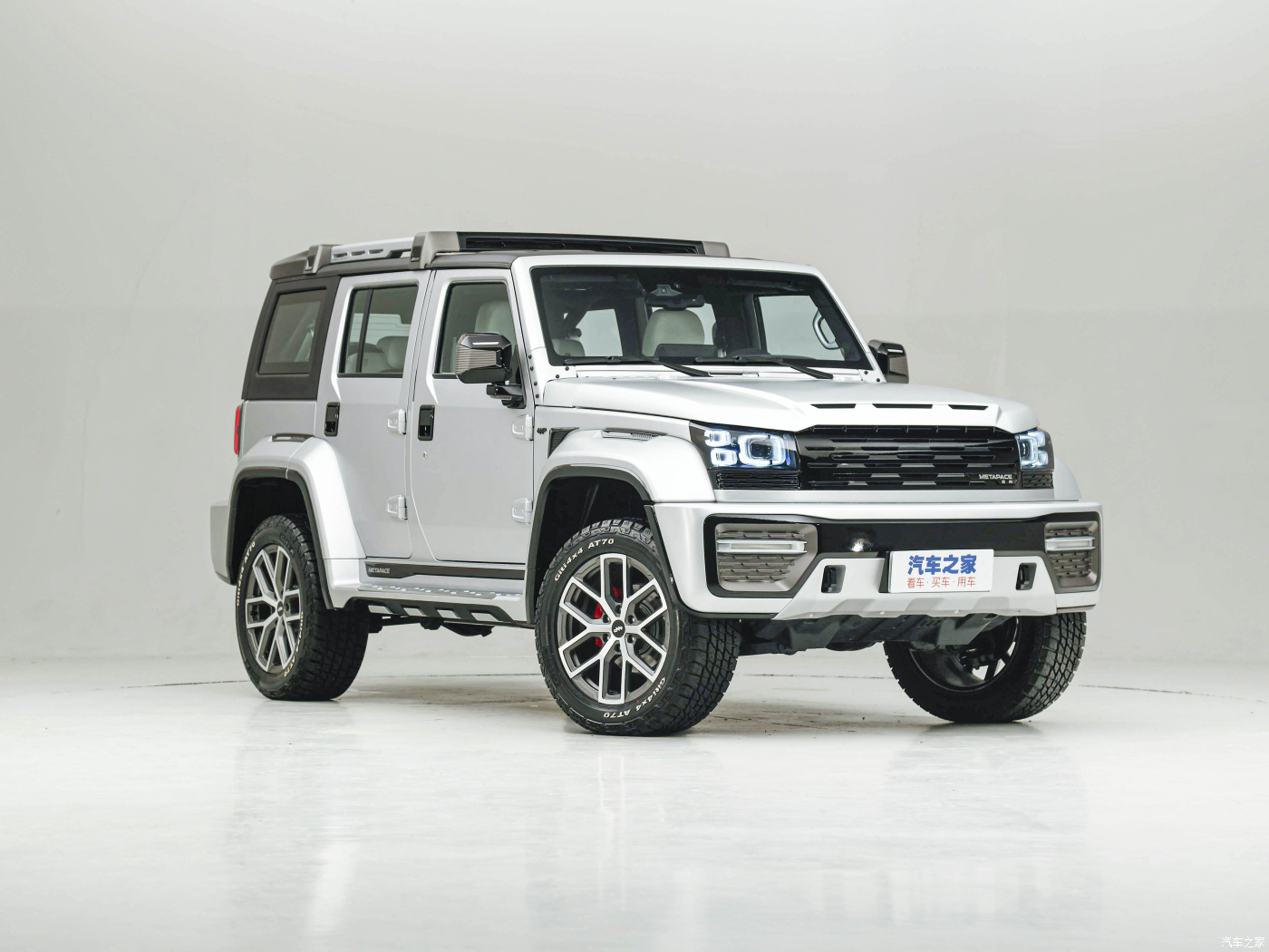 Bj 40. Внедорожник BAIC bj40. Джип джип BAIC bj40. BAIC bj40 китайский внедорожник. Китайский Вранглер bj40.