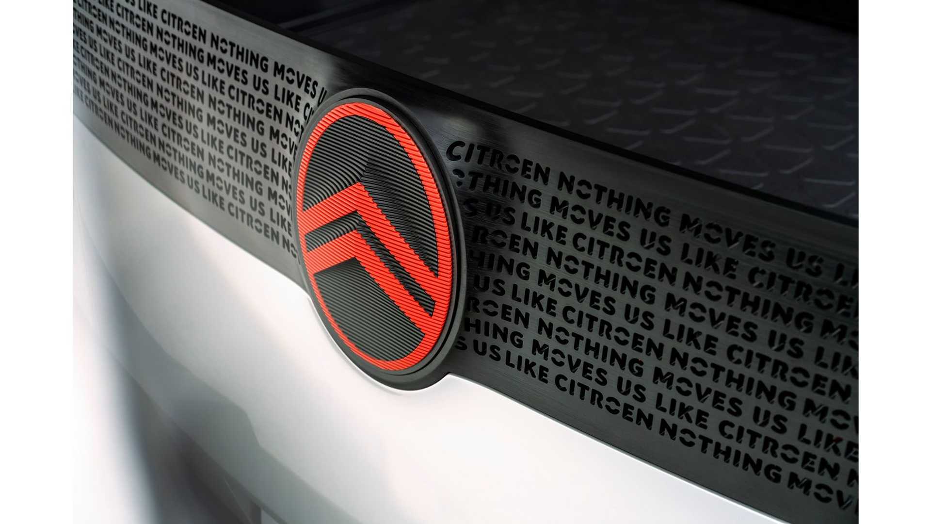Все новое - это хорошо забытое старое: Citroen представил новую эмблему ...