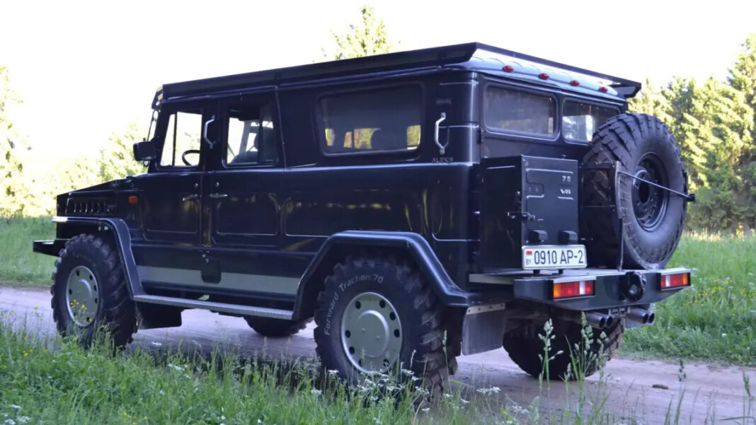 В Украине создали уникальный грузовик весом 4,5 тонны: видео тест-драйва