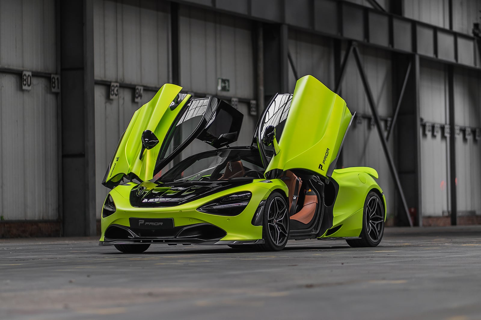 MCLAREN 720s Special