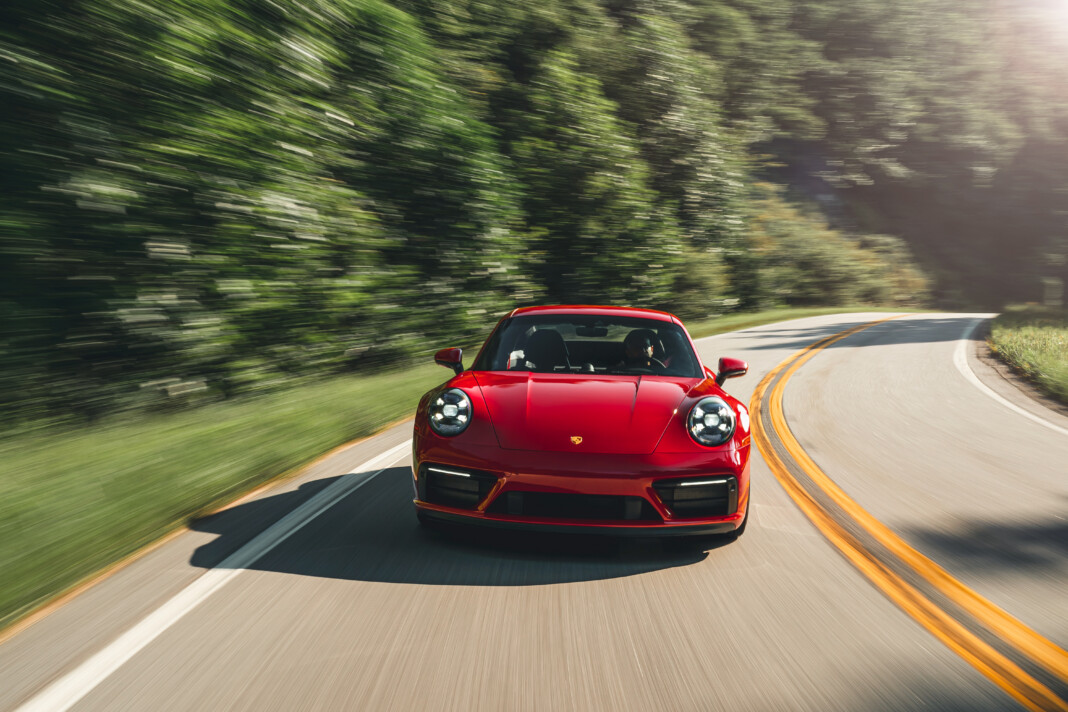 porsche 911 carrera gts