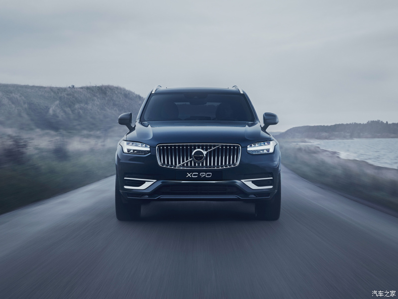 volvo xc90 2022 интерьер