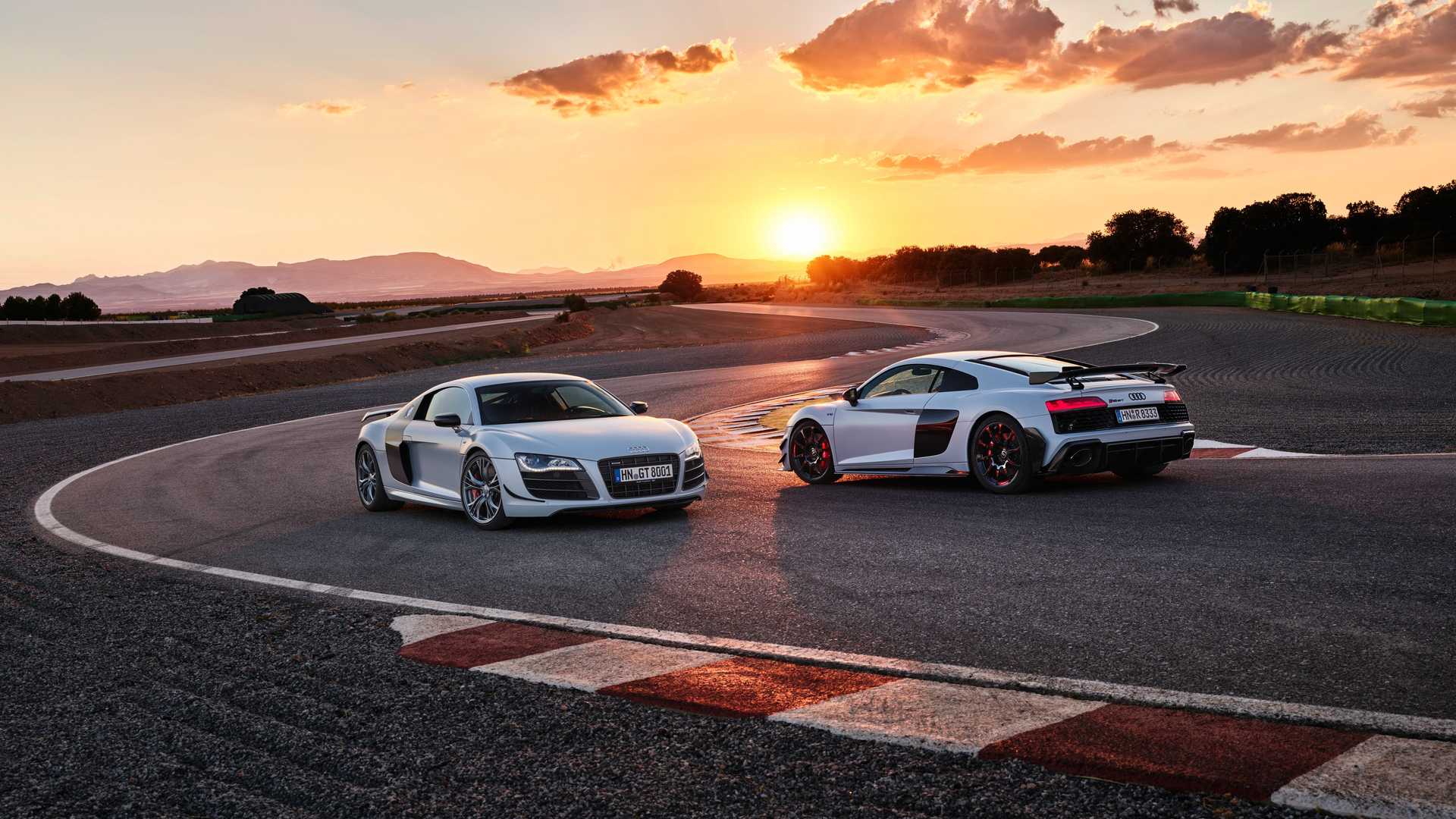 Audi r8 Coupe v10 gt RWD 2023