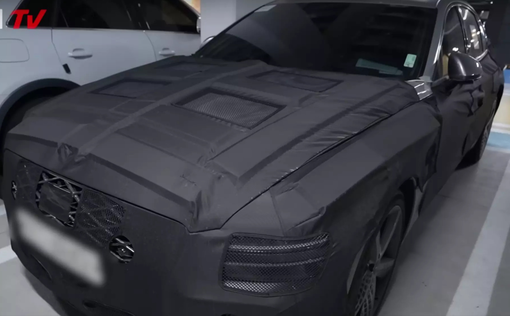 Genesis G80 2025 показали на видео в обновленном виде