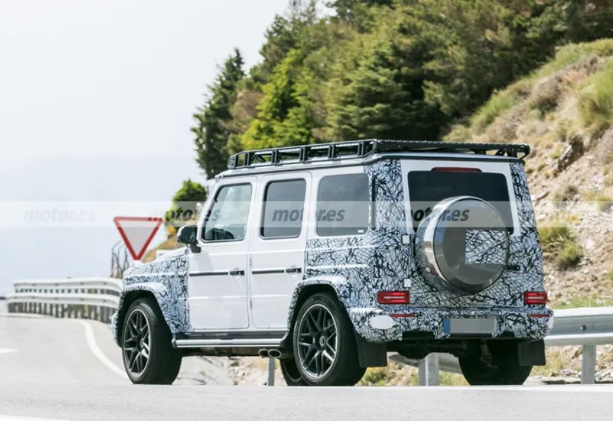 MercedesAMG G63 2024 вобновленной версии замечен на тестах