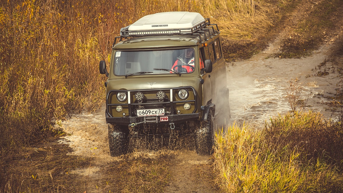 Уаз буханка на бездорожье. УАЗ-452 Буханка off Road. УАЗ Буханка оффроад. УАЗ 452 оффроуд. УАЗ Буханка 4x4.