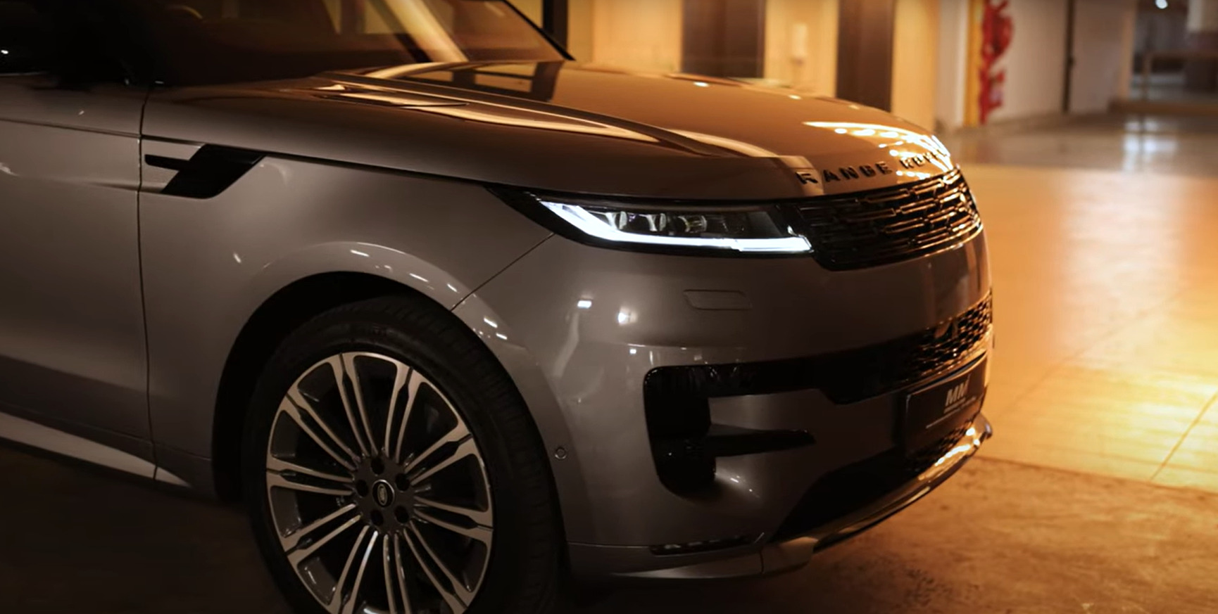 Новый Range Rover Sport можно выводить на поле боя: с такой защитой ему ...