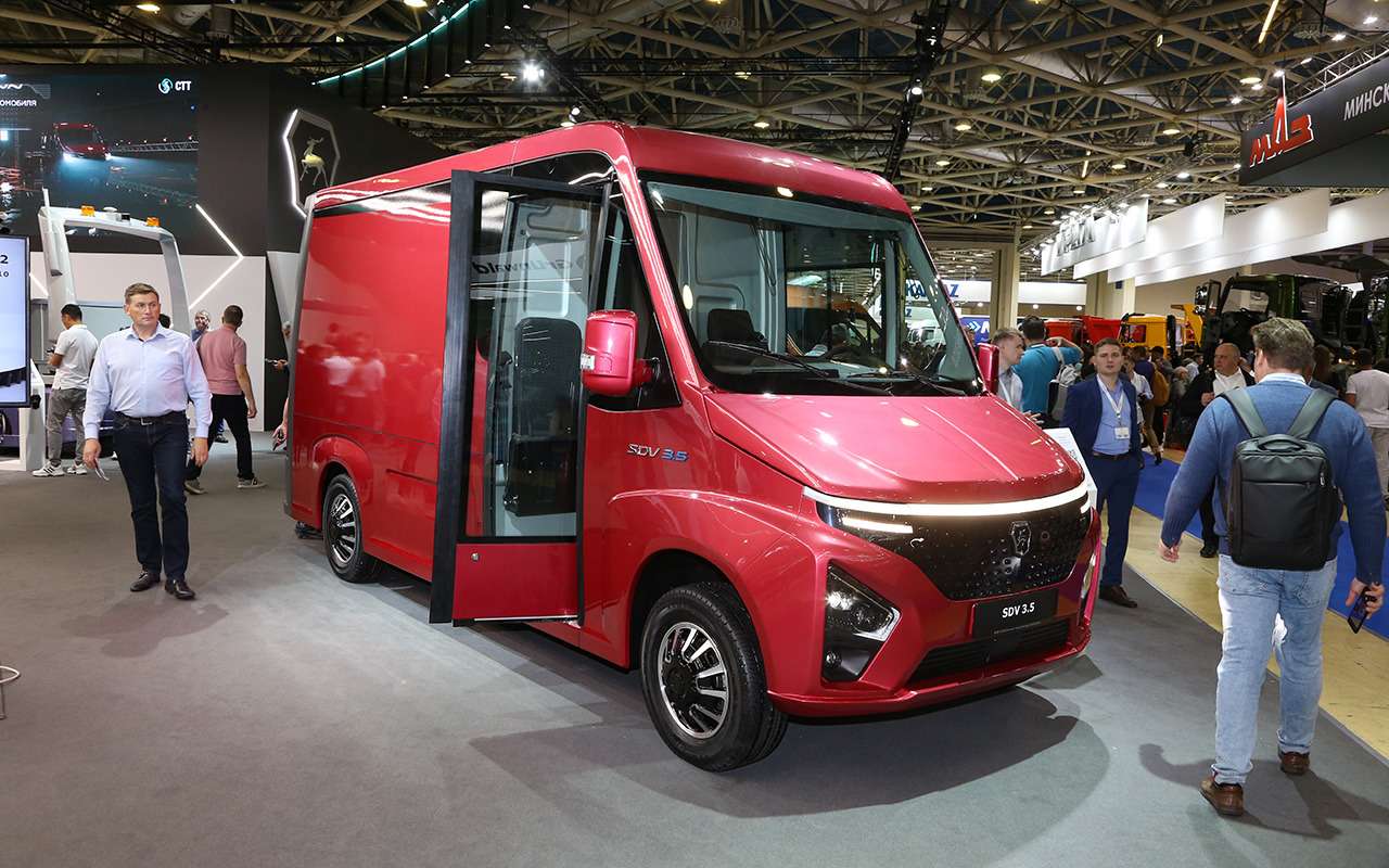В Москве презентован абсолютно новый электрический фургон ГАЗ SDV: его ...