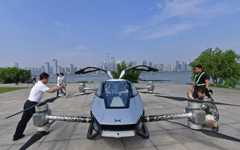 AEROMOBIL 4 0