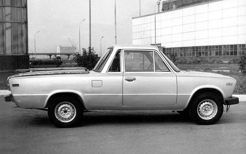 "Жигули" на "автомате", "Волга" на переднем приводе и "шестерка"- пикап ...