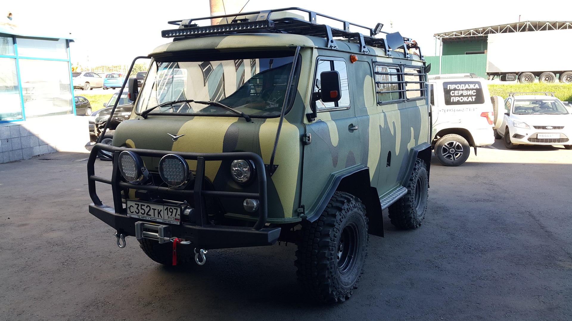 Новая УАЗ "Буханку" уже выпустили и она как BMW: но сделал это простой ...