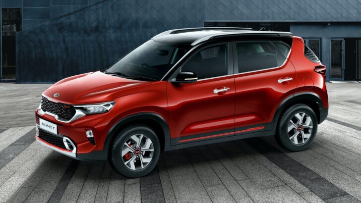 Kia Sonet 2023 Crossover: Russian Dealer Offers at 2.7 Million Rubles