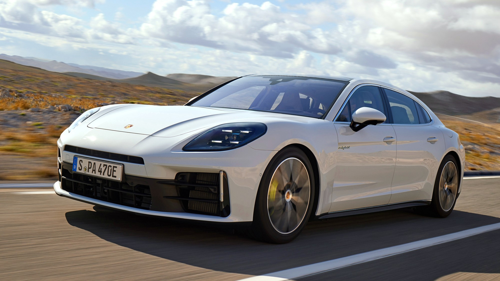 Новые автомобили порше. Новый порше панамера 2023. Порше панамера турбо s 2016. Новый порше панамера 2024. Порше кайман 718.