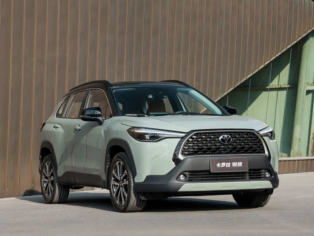 Водителям впервые назвали плюсы и минусы новой Toyota Corolla Cross 2024