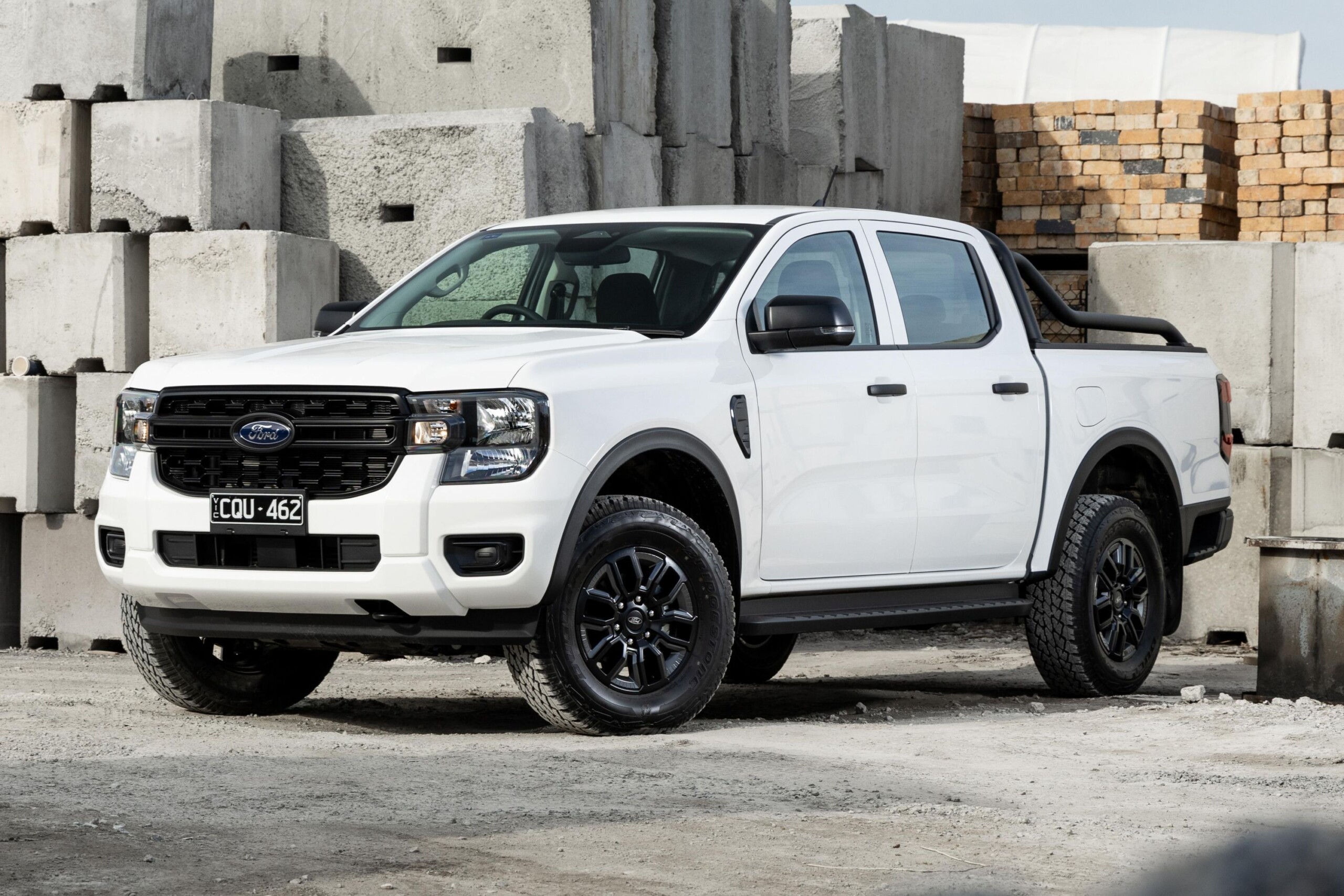 Ford Ranger Black Edition: ограниченная серия пикапа с расширенным ...