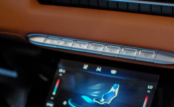 Автоэлектрик напомнил, когда на самом деле нужно включать кондиционер в машине