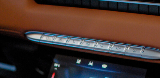 Автоэлектрик напомнил, когда на самом деле нужно включать кондиционер в машине