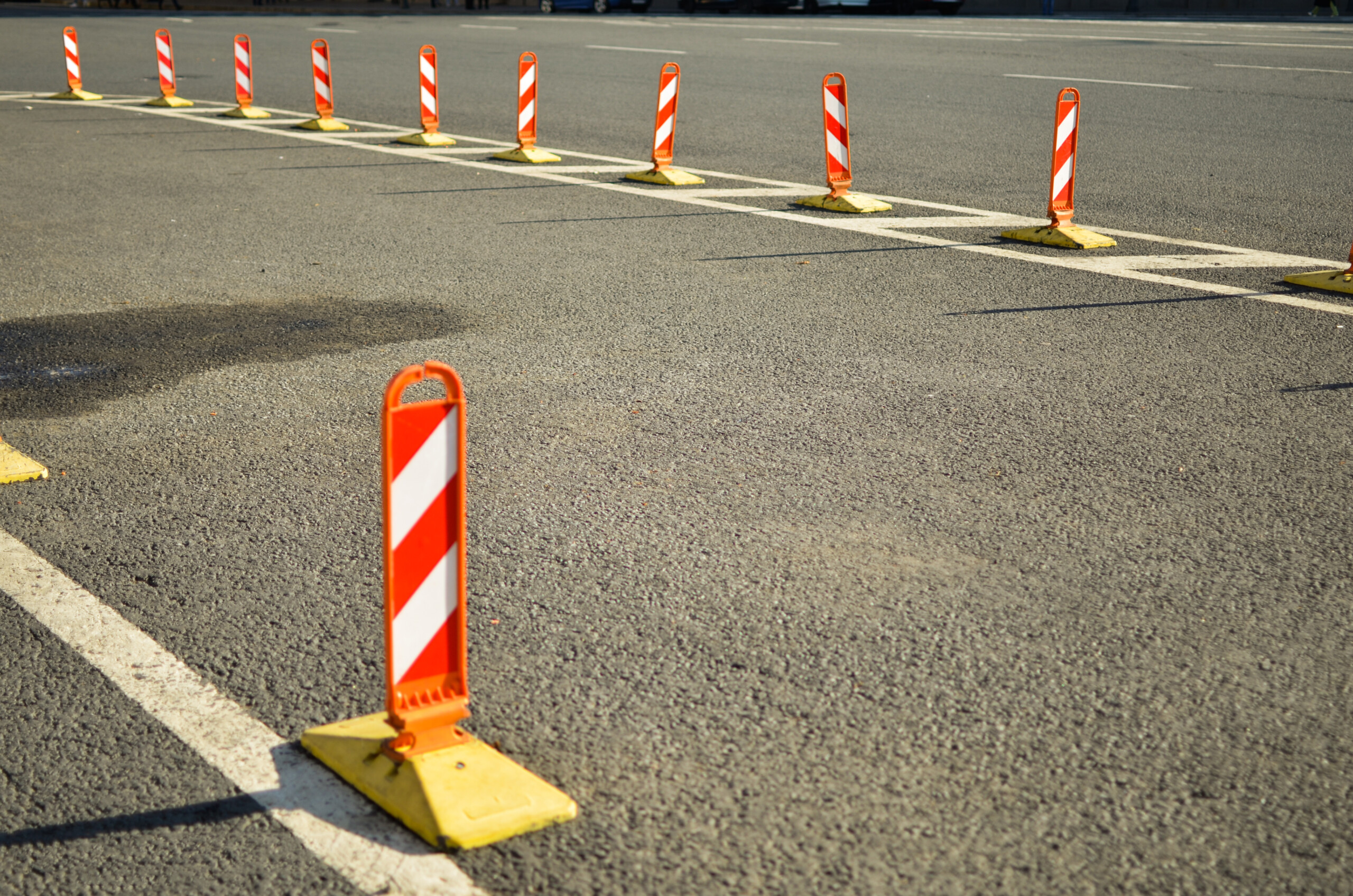 Как через суд получить компенсацию за повреждение авто из-за ямы: советы экспертов и лайфхаки для водителей