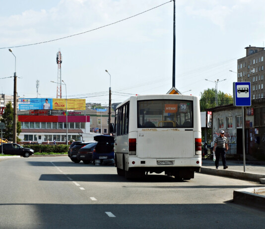 Автоинструктор раскрыл, когда выезд на полосу для автобусов не карается штрафом