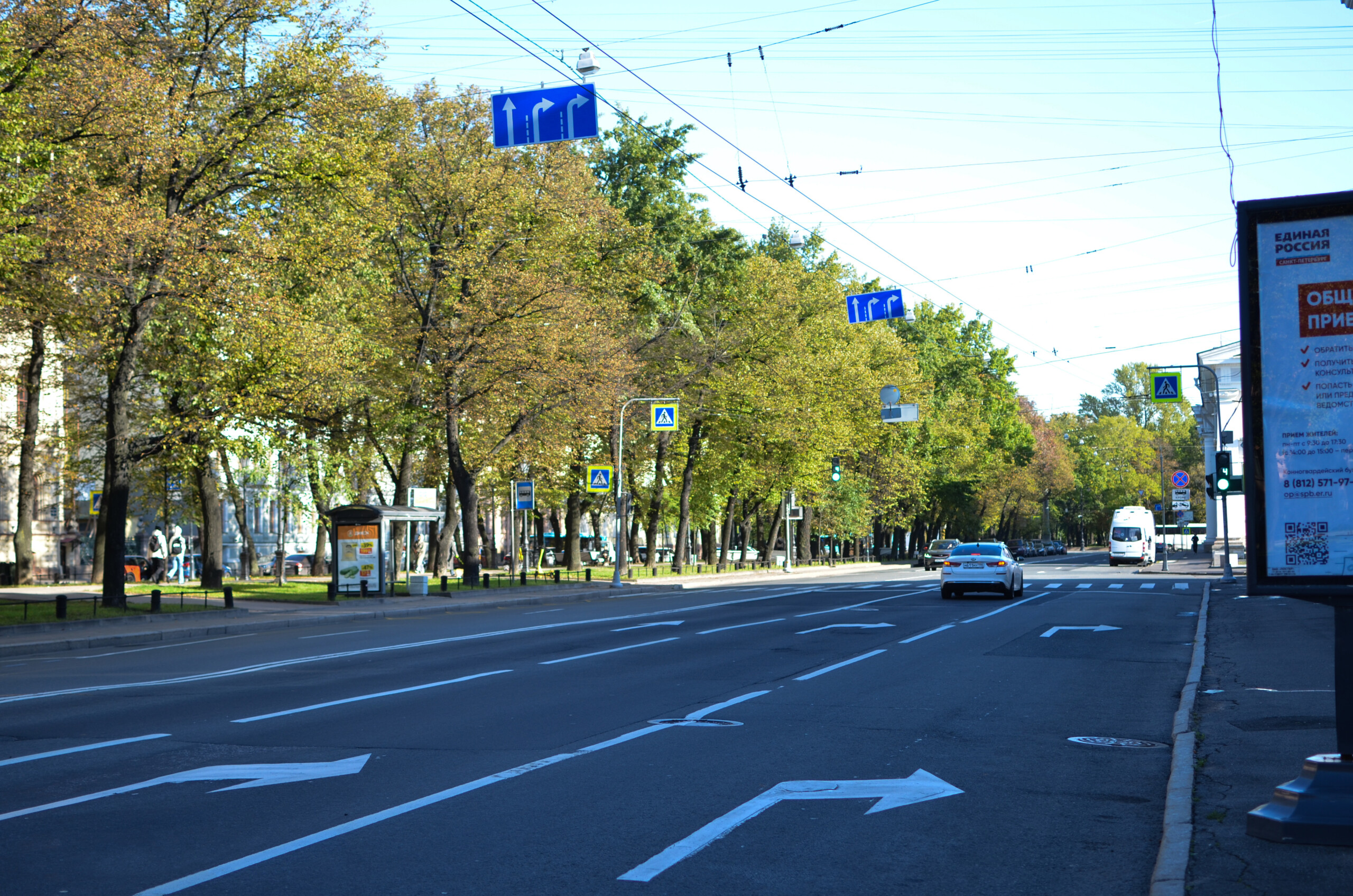 В полиции разъяснили, что важнее на дороге: знак или разметка