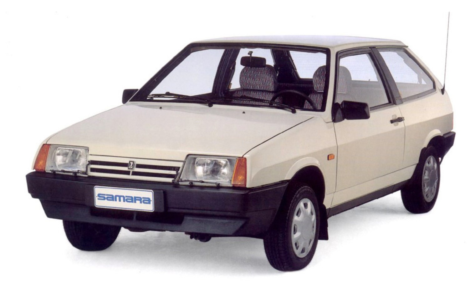 Водителям раскрыли, почему ВАЗ-2108 «Восьмерка» была небезопасной для владельцев