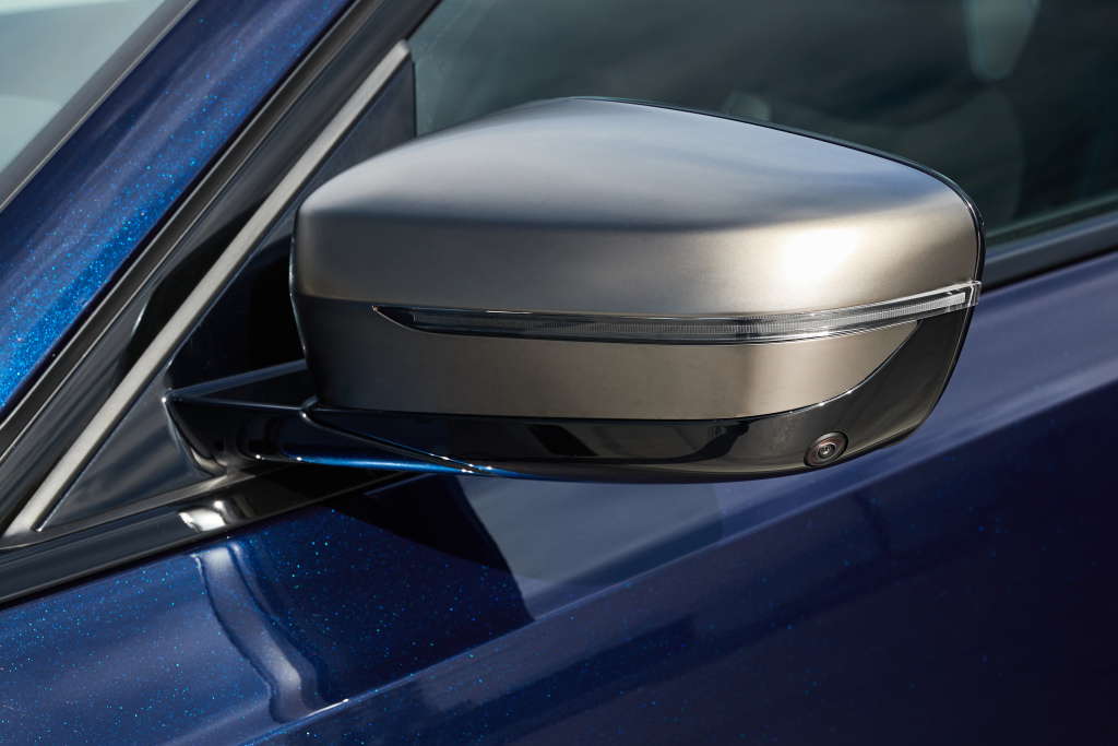 Водителям раскрыли, какие опасные ошибки они совершают, настраивая боковые зеркала в авто