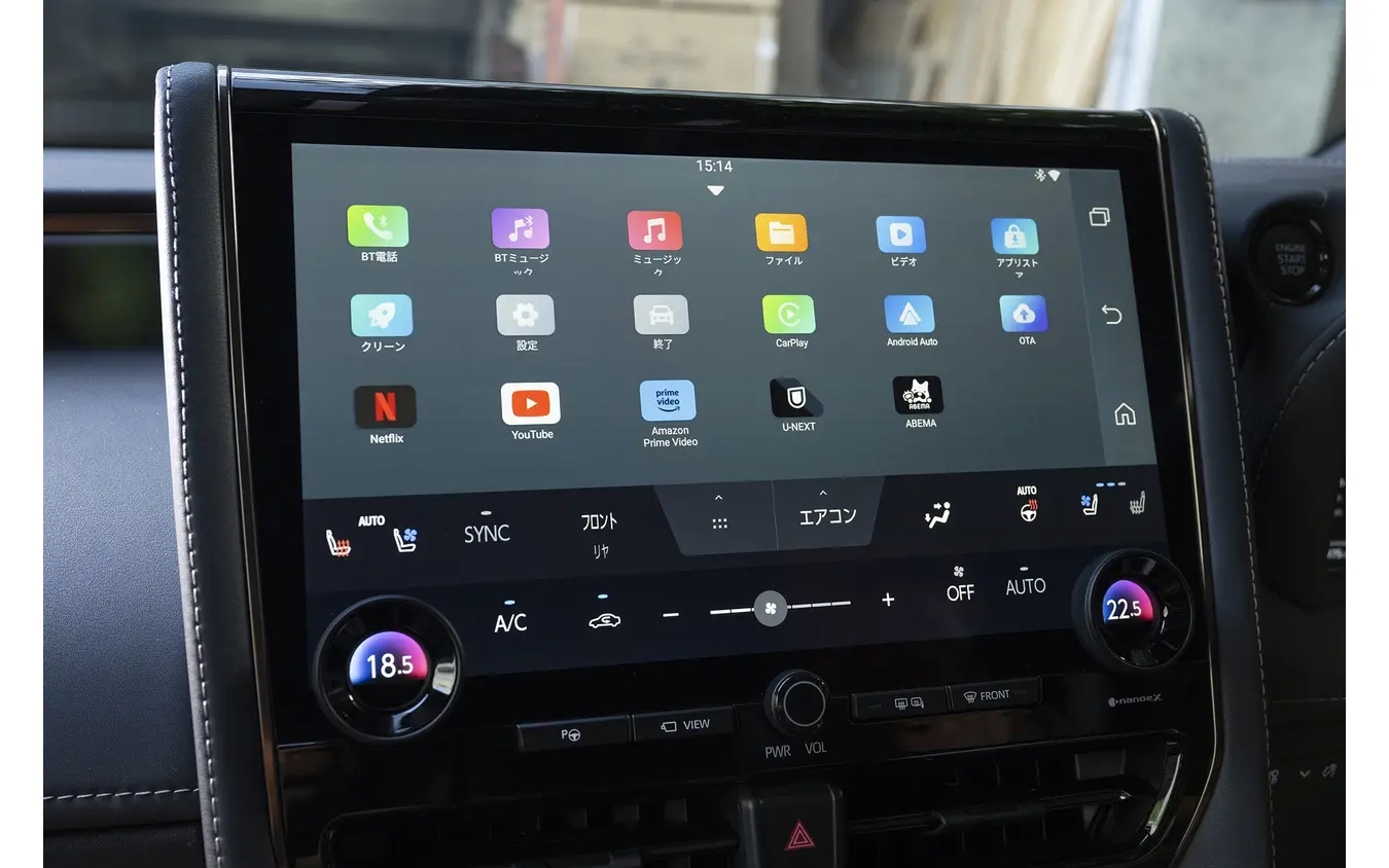 U2KIT: новый адаптер превращает любой CarPlay-экран в мультимедийный центр без проводов