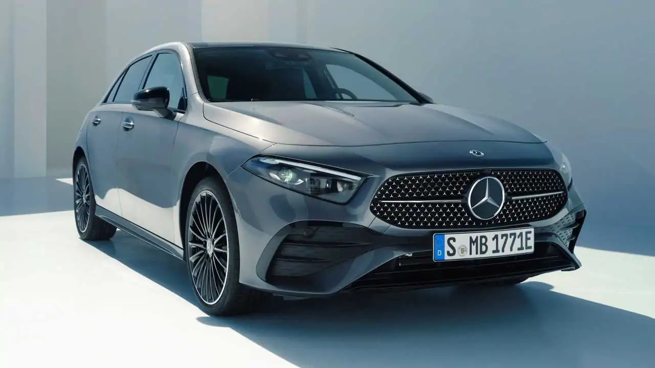 Mercedes-Benz воскресит A-Class: хэтчбек встанет ниже CLA