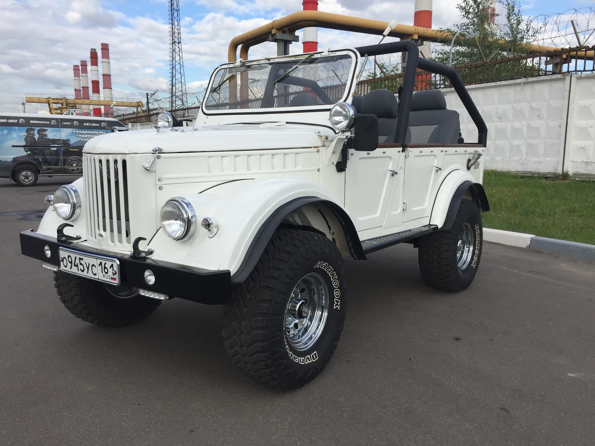 Простой парень переплюнул инженеров: из старого ГАЗ-69 в лучший внедорожник