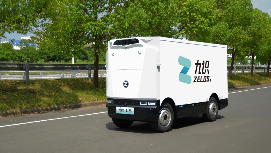 Jiushi L5: новый автономный грузовик для тяжелой логистики выдерживает 1,8 тонны и заряжается за 35 минут