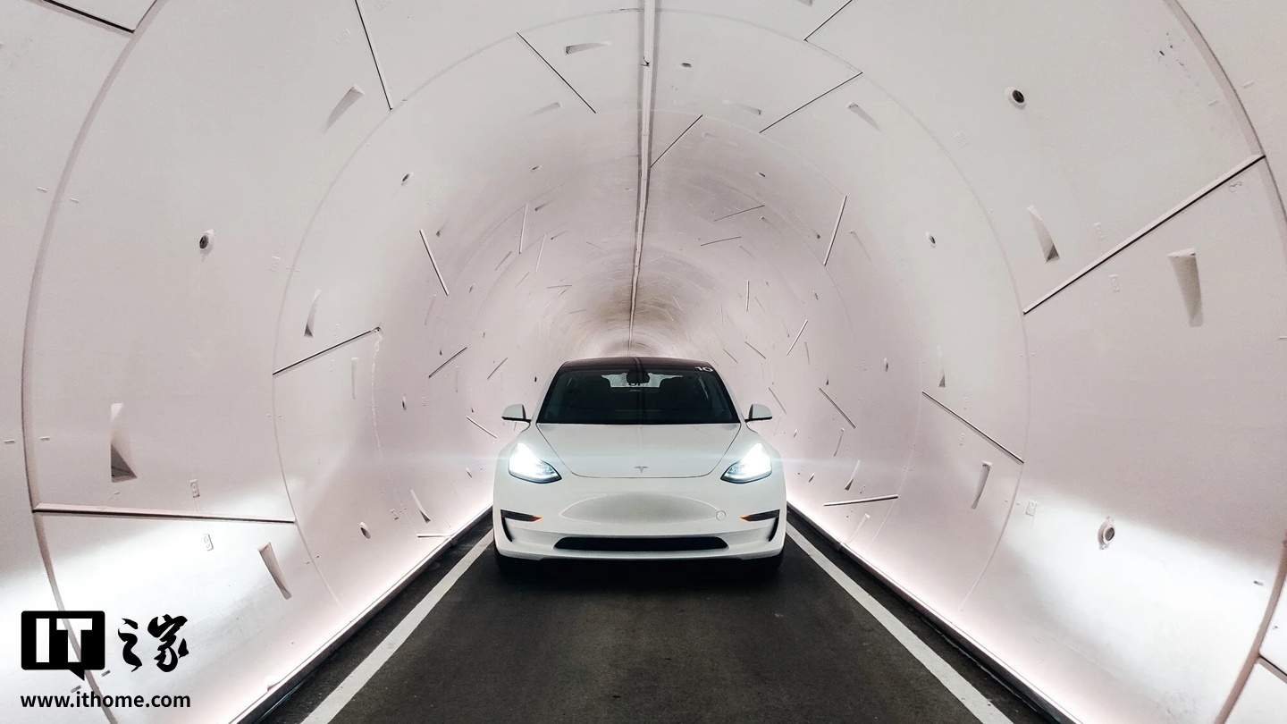 Tesla FSD столкнулась с трудностями в туннелях Лас-Вегаса: водители пока незаменимы