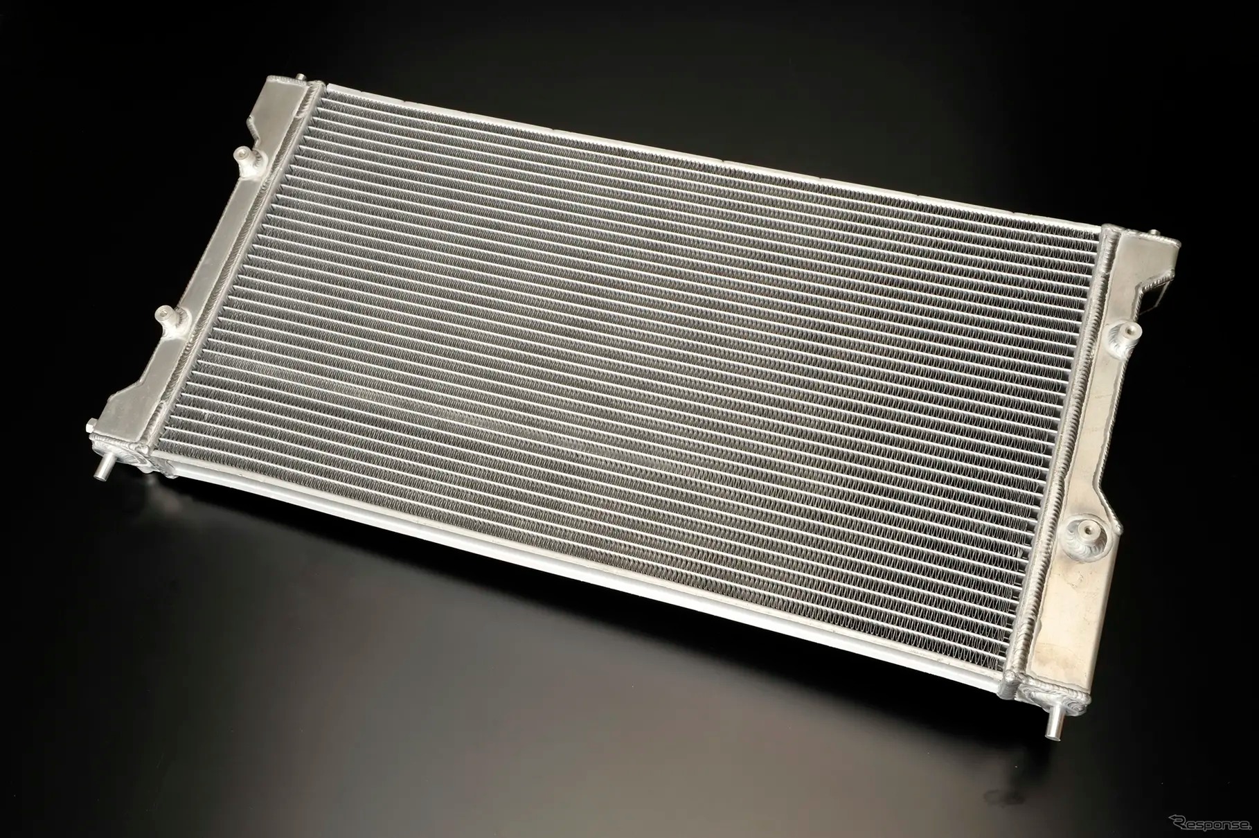 Спортивная охлаждающая жидкость: как современные радиаторы и правильный антифриз спасают двигатель от перегрева