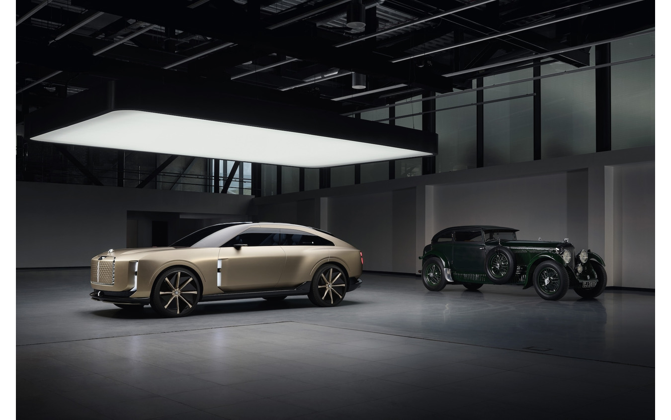 Bentley EXP15: электрический концепт-кар с «магическим» интерьером и новым логотипом стал предметом споров