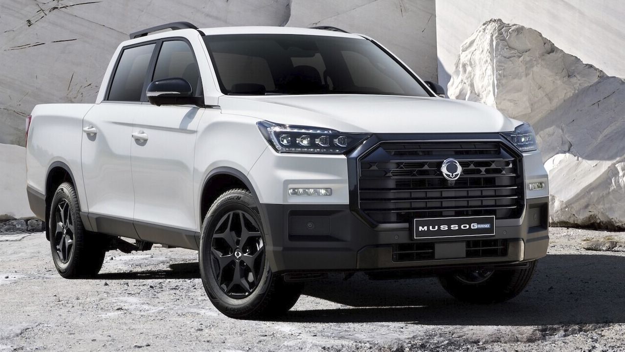 KGM Musso Black: дизельный пикап с черным акцентом и премиум-оснащением для Европы