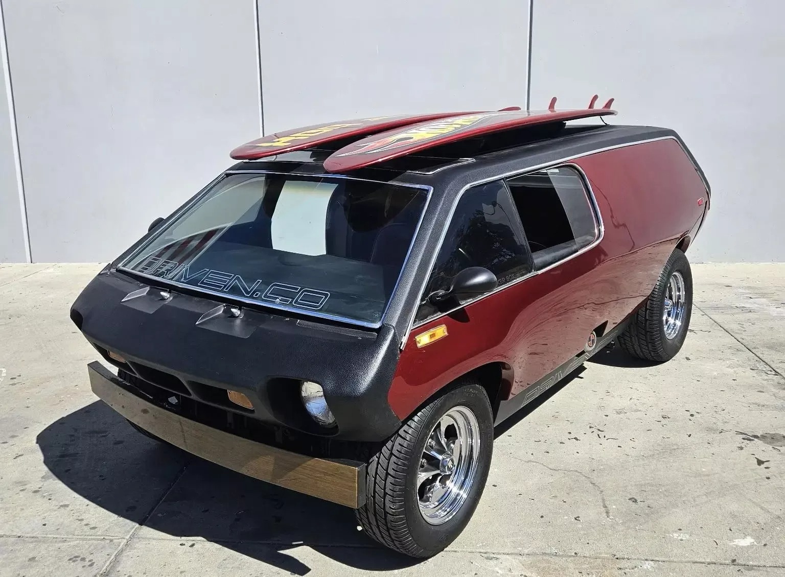 Уникальный спортфургон Automecca: редкая Brubaker Box с новым мотором и лаунж-интерьером выставлена на аукцион