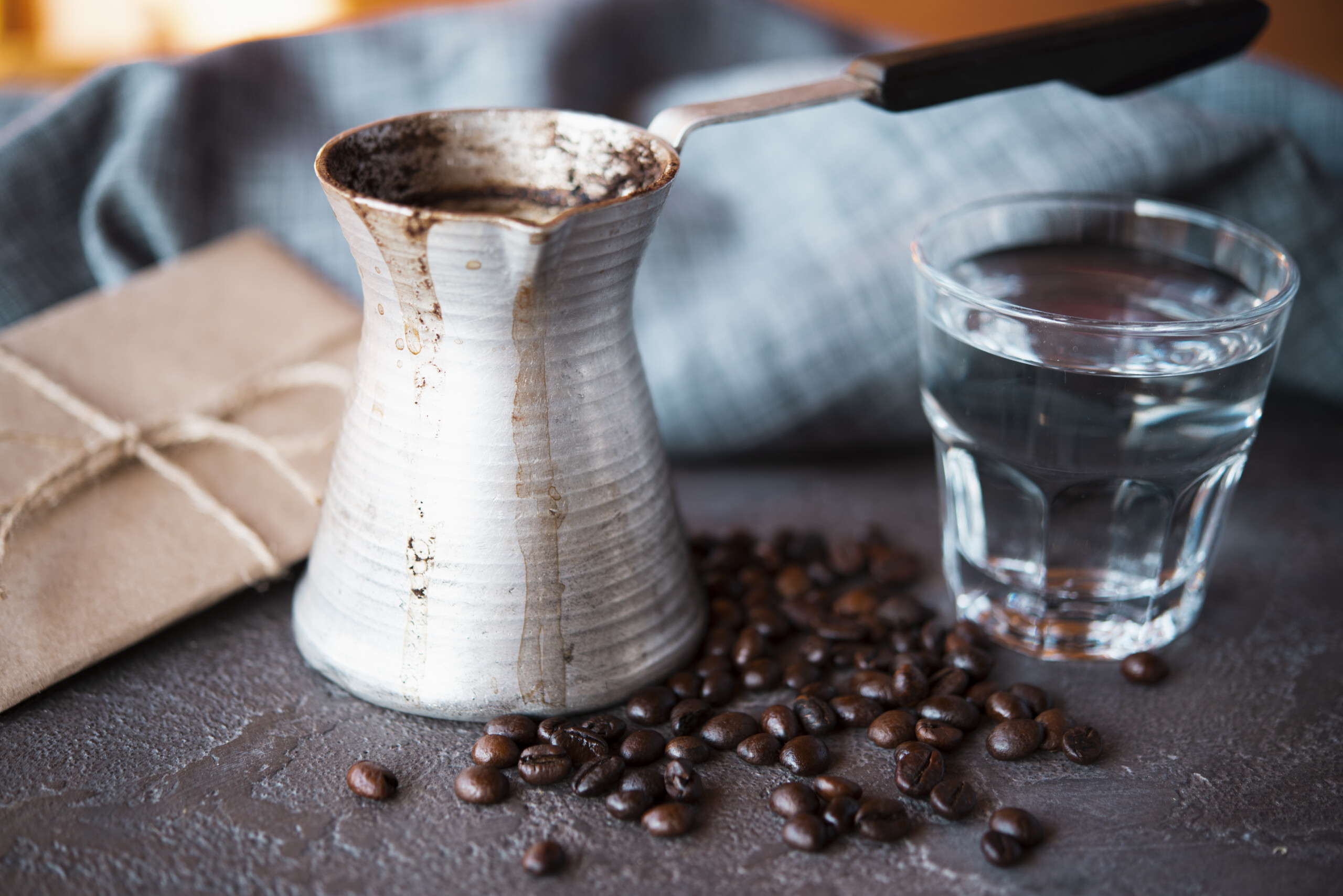 Всего одна ошибка при приготовлении кофе в турке — и половины вкуса как не бывало: правильный рецепт