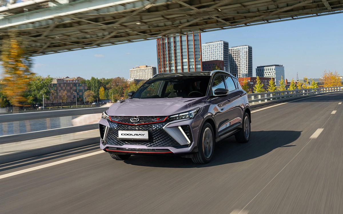 События дня: россияне начали отказываться от китайских авто, утильсбор затронет только люксовые модели, старые АКБ больше не меняют на новые